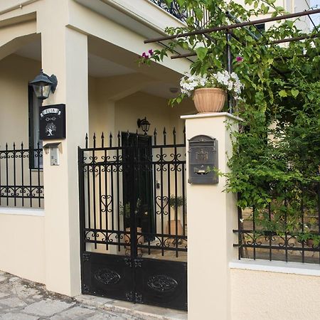 Elia Apartments Chrisso Delphi Luaran gambar
