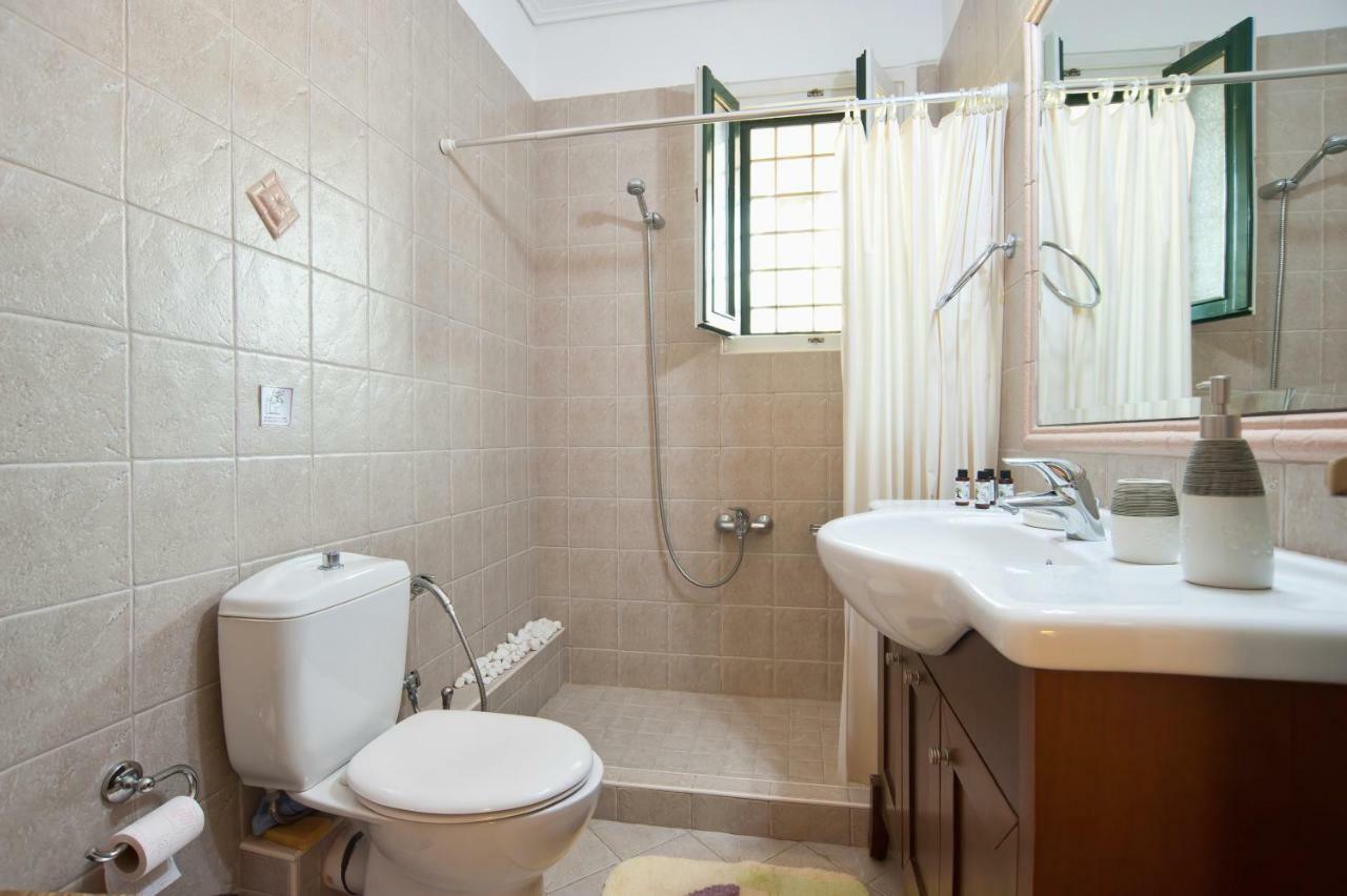 Elia Apartments Chrisso Delphi Luaran gambar