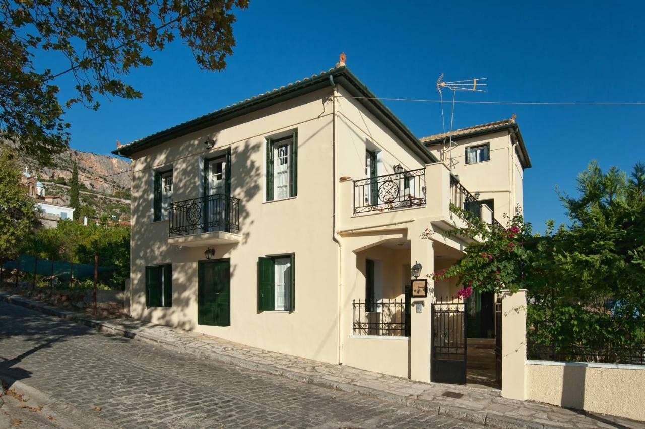 Elia Apartments Chrisso Delphi Luaran gambar