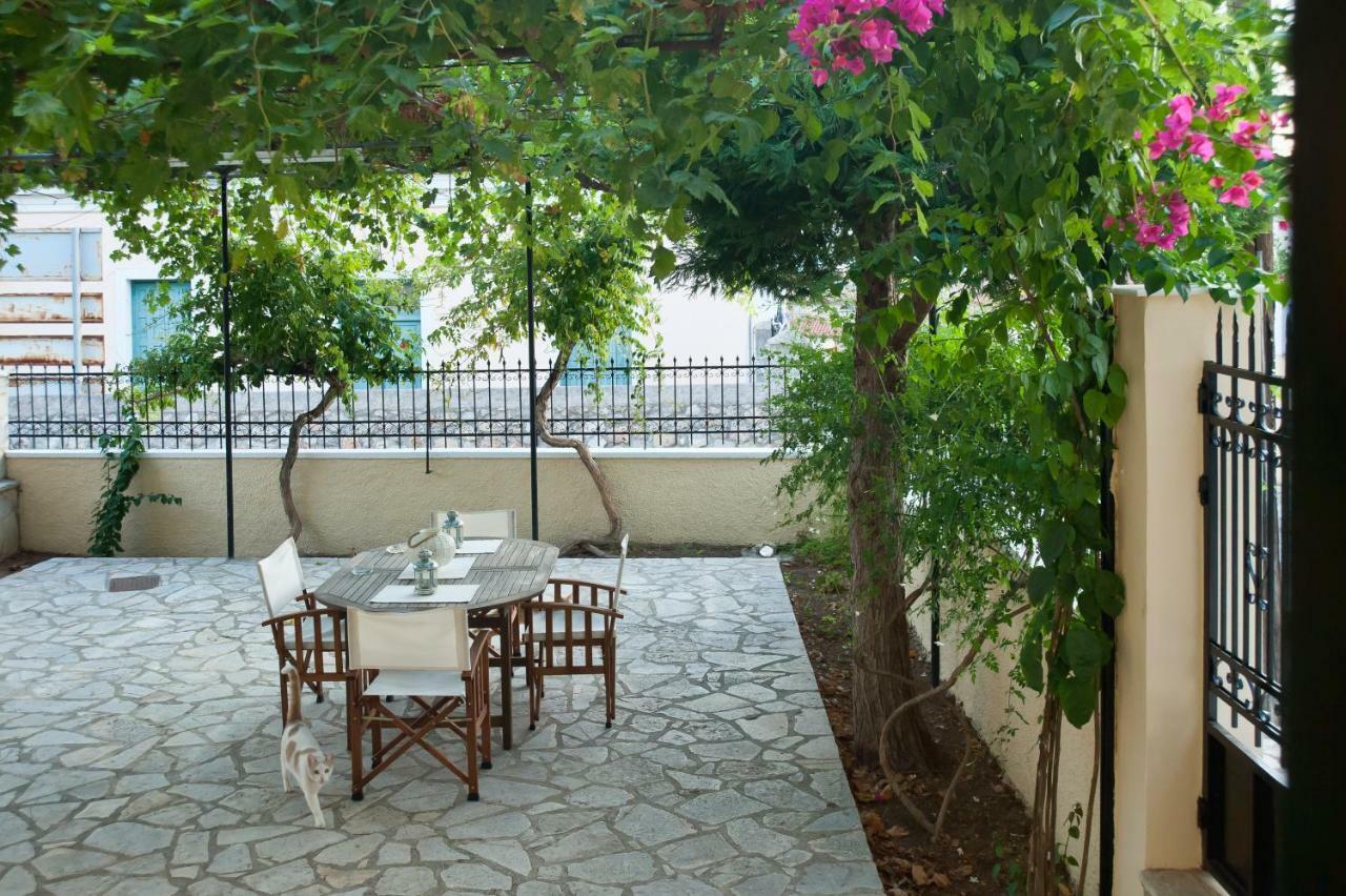 Elia Apartments Chrisso Delphi Luaran gambar