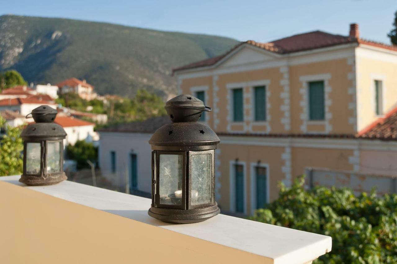 Elia Apartments Chrisso Delphi Luaran gambar